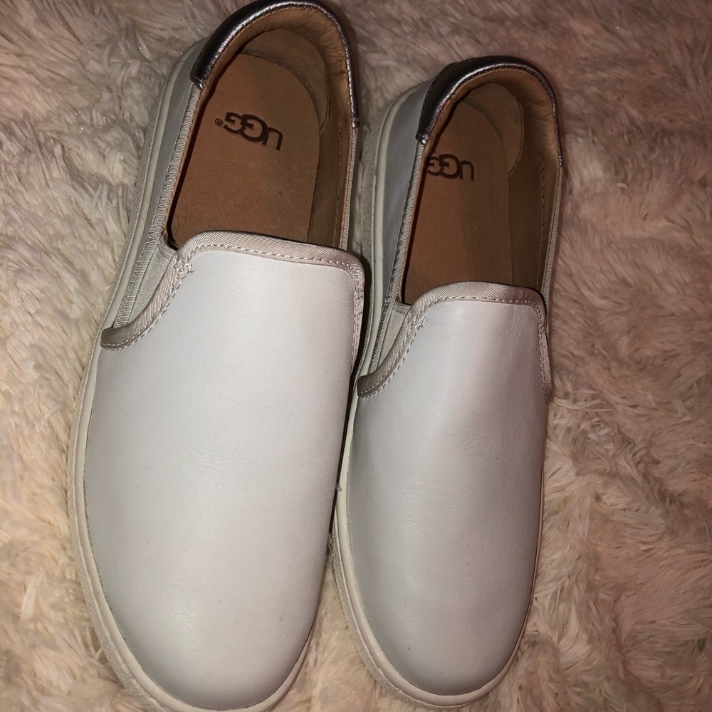 Ugg Leather Slip On Shoes - Size 6.5